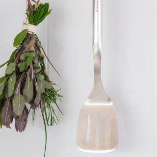 Pala ranurada Premium Acero Inoxidable KitchenAid