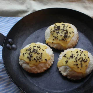 Sartén de acero carbono curado Lodge