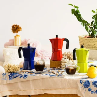 Cafetera de aluminio Monix