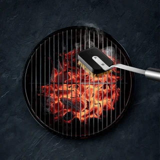 Cepillo de limpieza para barbacoa de WMF