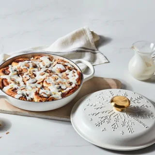 Cacerola baja de hierro Le Creuset ¡Edición Navidad!