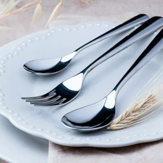 Juego 24 piezas cubertería Torino BRA