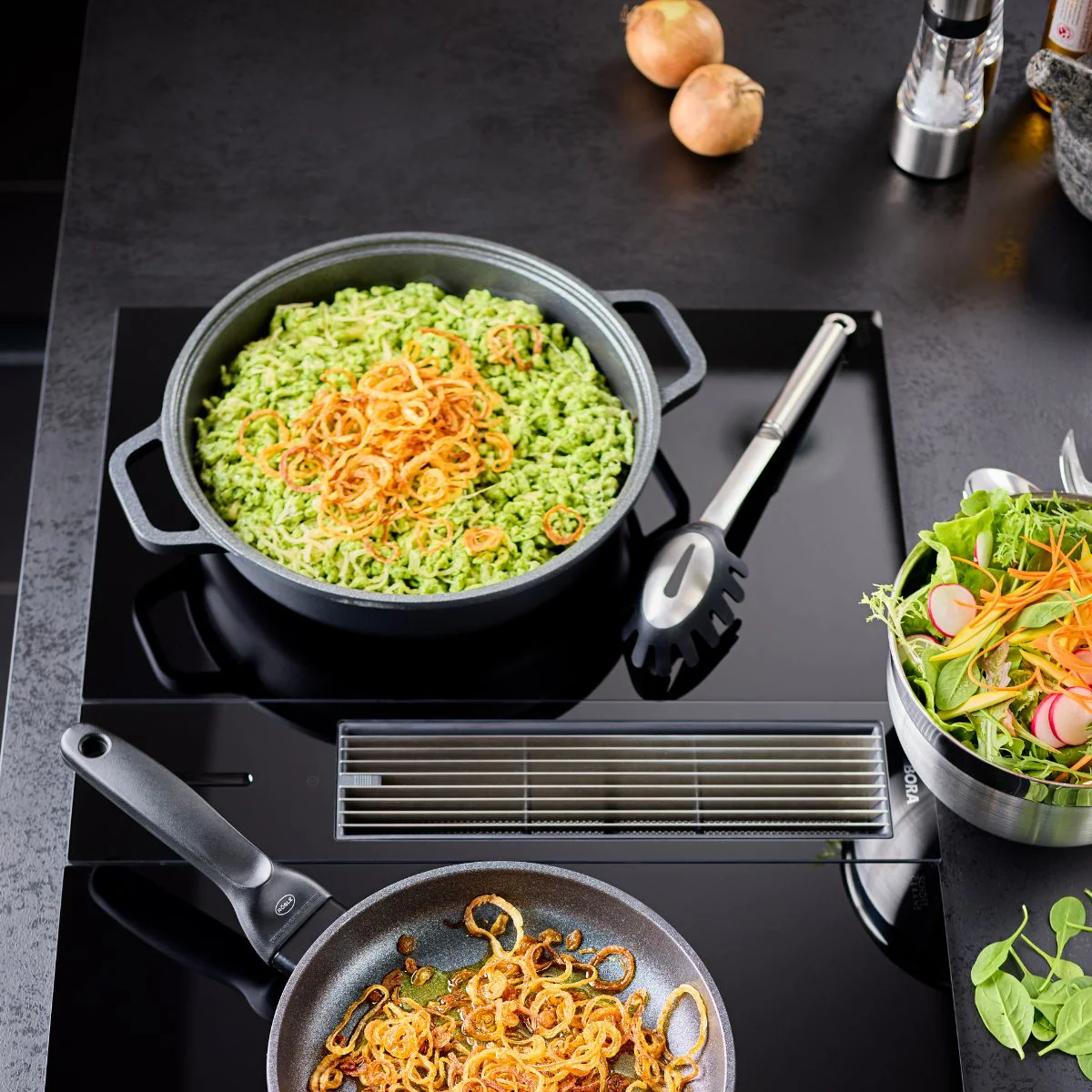 Cuchara para pasta de acero inoxidable con puntas de silicona Rösle - Imagen 3