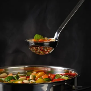 Cucharón de acero inoxidable de gancho Rösle