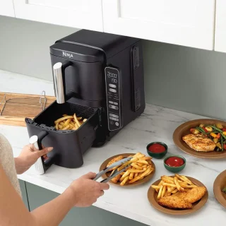 Freidora de aire Vertical 6 en 1 de 7,6 l SL300 Ninja®
