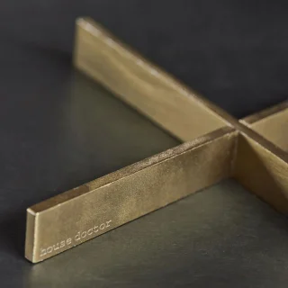 Salvamanteles de hierro Cros House Doctor