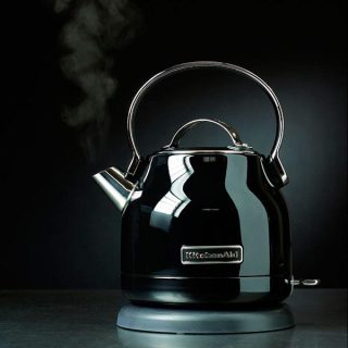 Hervidor Negro Classic KitchenAid