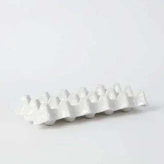 Huevera cerámica Nea de Olsson & Jensen