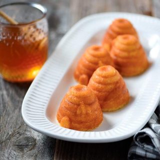 Molde aluminio Beehive Cakelet Pan Nordic Ware