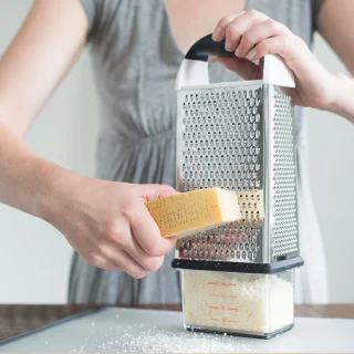 Rallador de 4 caras OXO