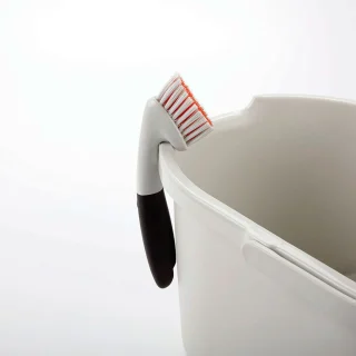 Cepillo estrecho OXO