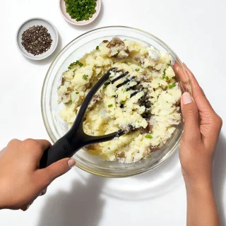 Prensador de verduras de nylon OXO