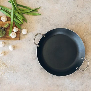 Paellera antiadherente Resistent Plus Monix