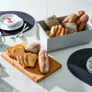 Panera de acero inoxidable y resina Mattina Alessi