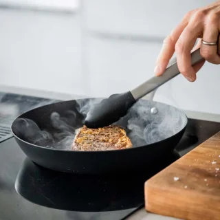 Pinzas de silicona negras KitchenAid