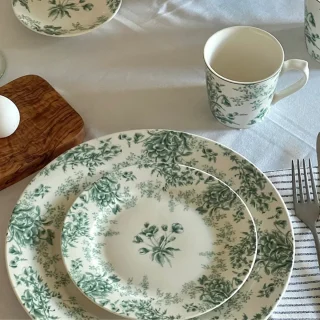 Platos de porcelana Bloemen Laura Ashley