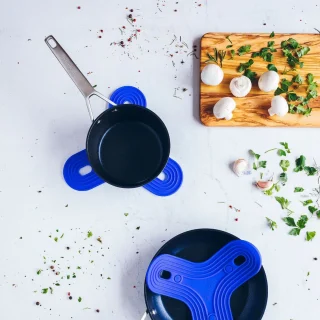 Protectores de sartenes y salvamanteles imantado Protect Monix