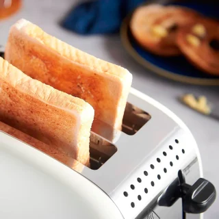 Tostadora Colours Plus+ Russell Hobbs