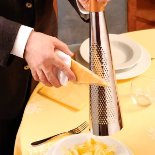 Rallador gigante de acero y madera Richard Sapper Alessi