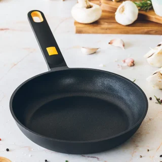 Sartén antiadherente Daily Pro de Bra (de 18 a 30 cm)