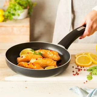 Sartén antiadherente Resistent Plus Monix