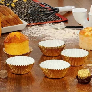 Set de 32 moldes de papel para magdalenas y cupcakes Mason Cash