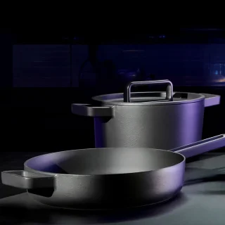 Conjunto de cocotte y sartén de hierro fundido Flavour WMF