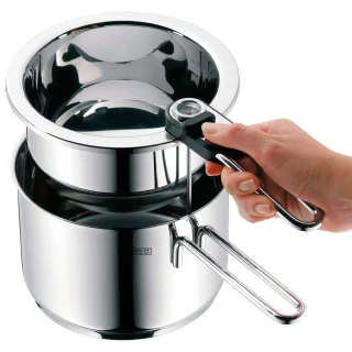 Cazo para el baño maría con termómetro WMF