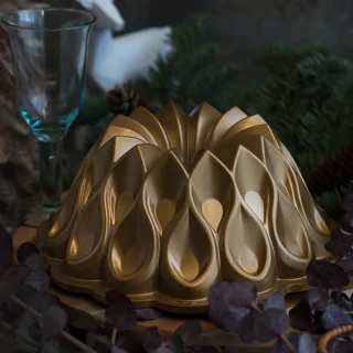 Molde de aluminio Crown Bundt Nordic Ware