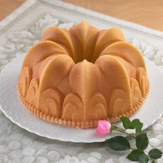 Molde aluminio Flor de Lis Bundt Nordic Ware