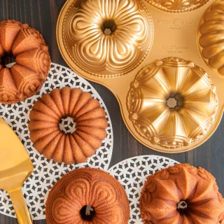 Molde Bundt Quartet 70 aniversario Nordic Ware