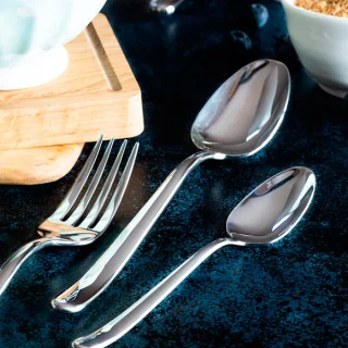 Juego 113 piezas cubertería Napoli BRA