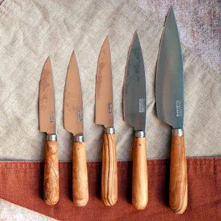 Cuchillos de cocina con mango redondo de olivo Pallarès