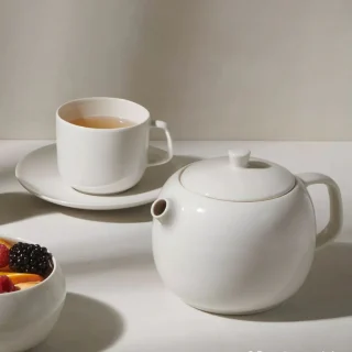 Tetera de porcelana francesa Madeleine Revol